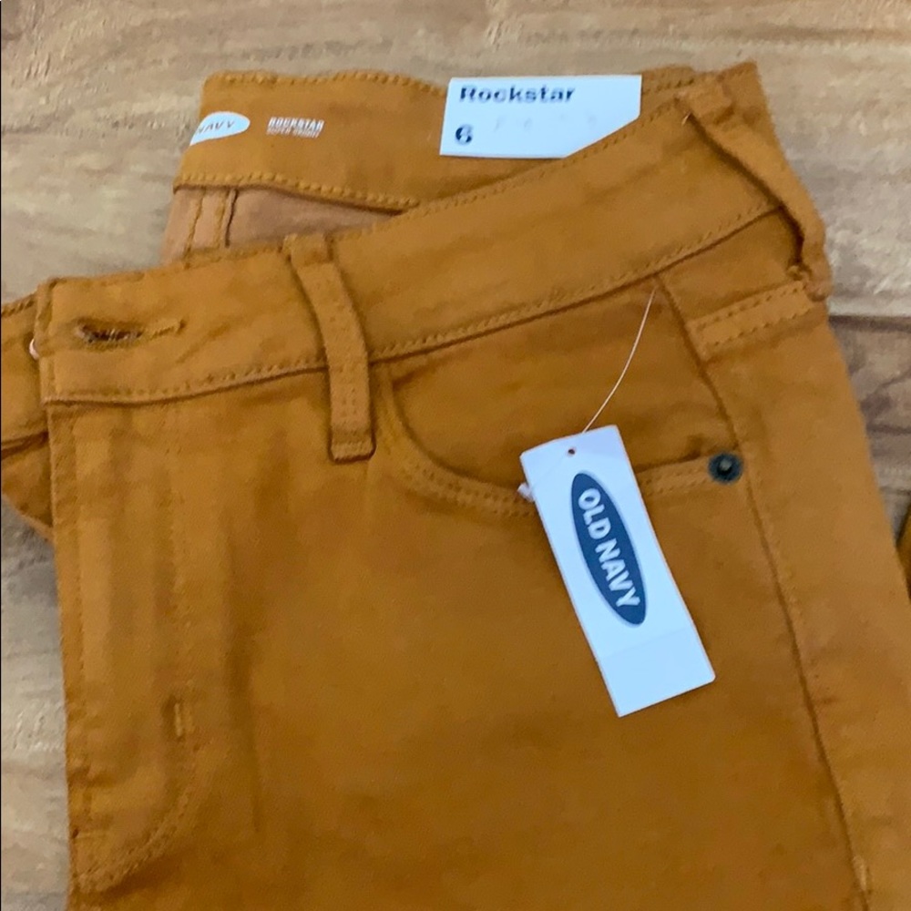 Old navy Rockstar mustard colored Jeans NWT